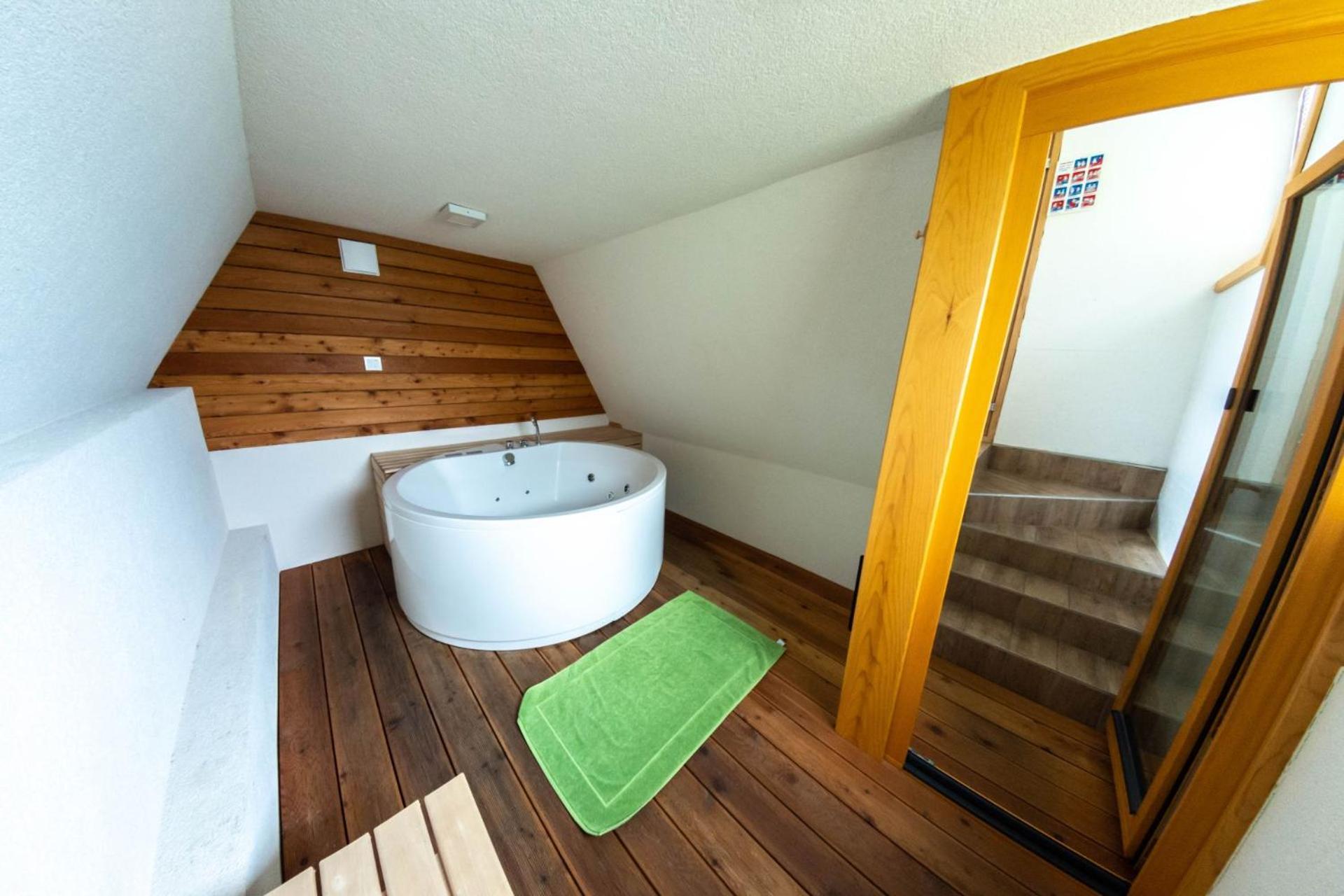 Apartments Beeland Skok มอเซียร์เย ห้อง รูปภาพ
